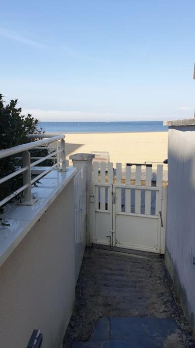 Arcareve - Grand Studio De Standing Avec Terrasse, Jardin Et Acces Direct A La Plage Аркашон Екстер'єр фото